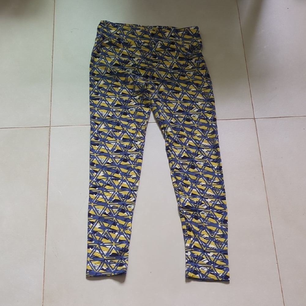 Geometric Patterned Leggings
